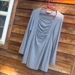 Last chance ^ Goddess gear Heather Gray Ruched Tunic